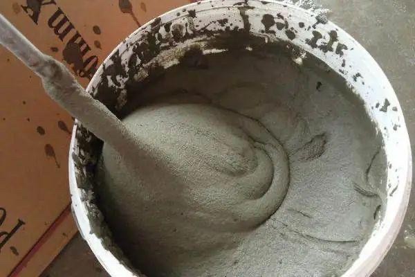 瓷磚膠水分減少加水攪拌還能繼續用嗎？